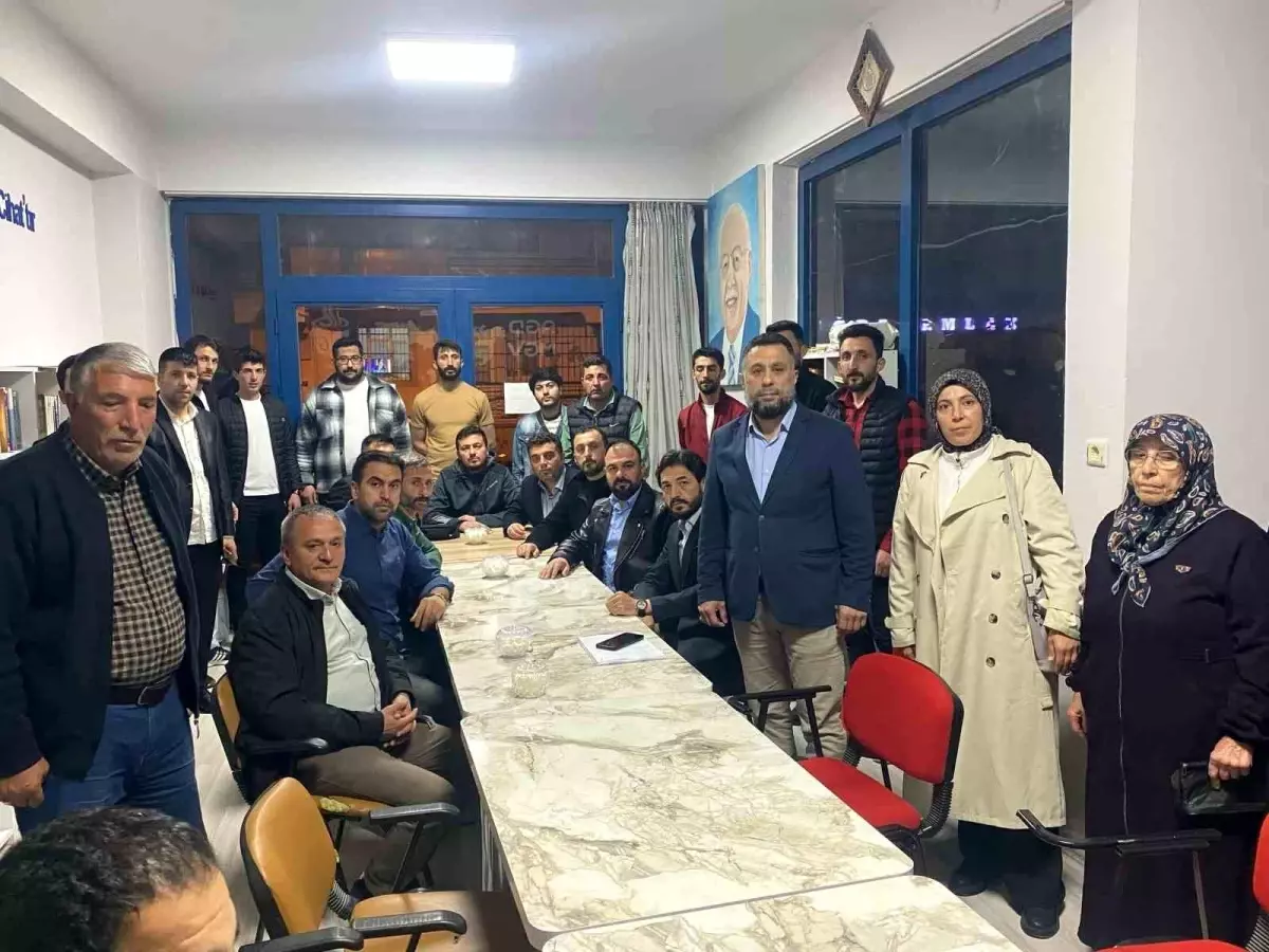 Yeniden Refah Partisi Kırşehir Teşkilatı'nda İstifa Sayısı 118'e Ulaştı