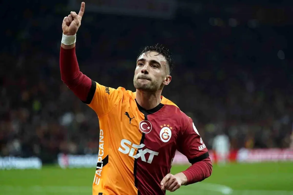 Yunus Akgün, Galatasaray ile 100. Maçına Çıkmaya Hazırlanıyor