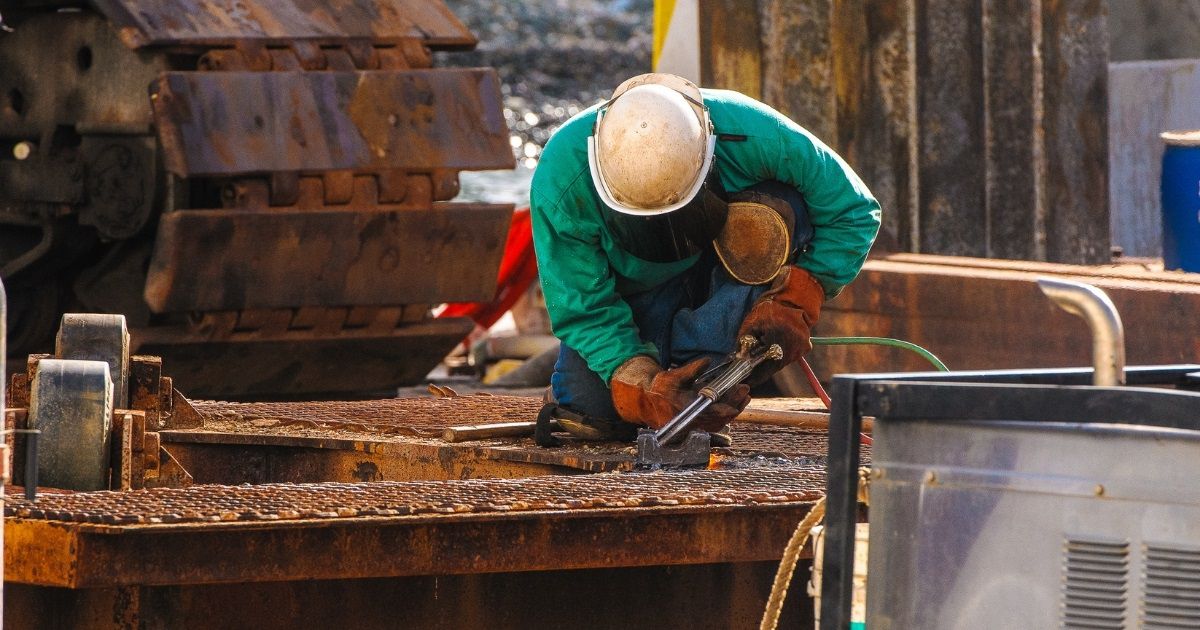 1 Mayıs resmi tatil mi?