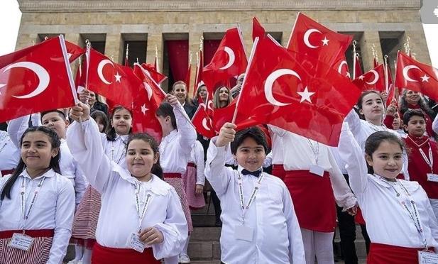 23 Nisan mesajları 2025!