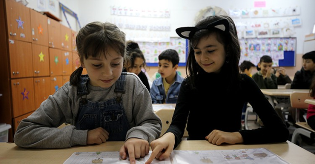 23 Nisan Ulusal Egemenlik ve Çocuk Bayramı kutlama mesajları ve sözleri eğlenceli, duygusal! (2025)