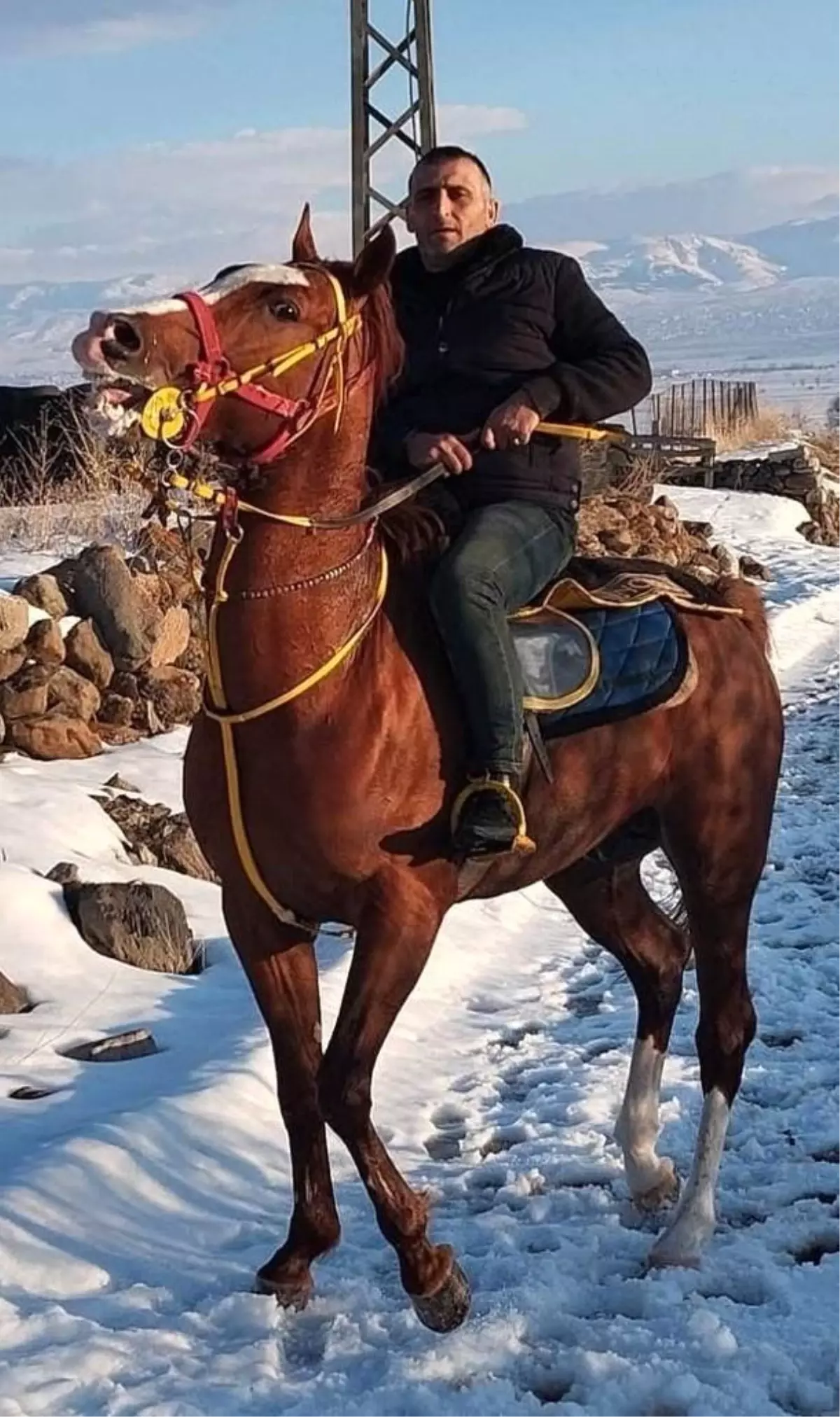 Cirit Dostluk Maçında Kalp Krizi Geçiren Sporcu Hayatını Kaybetti