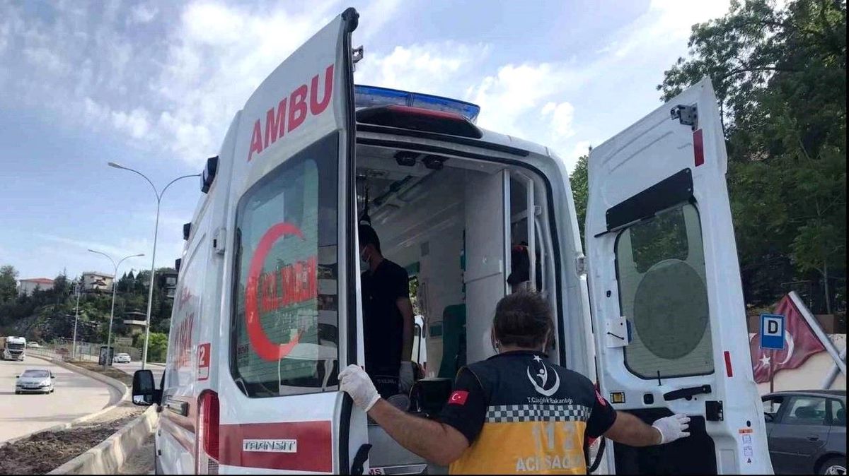 Bilecik'te Motosiklet Kazası: Sürücü Yaralandı