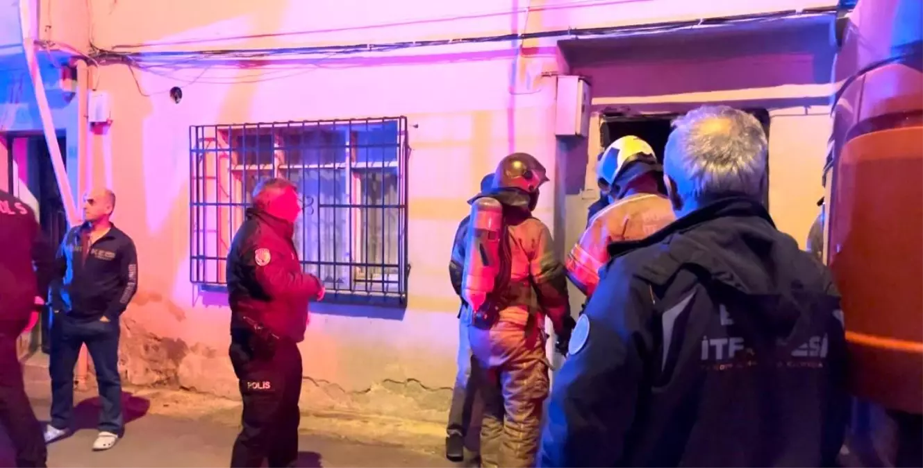 Bursa'da Elektrik Kontağından Çıkan Yangın Paniğe Neden Oldu