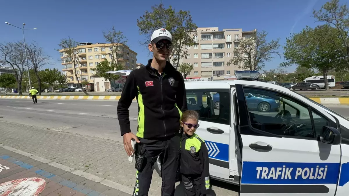 Çanakkale'de 23 Nisan Kutlaması: Trafik Denetimiyle Geleceğin Büyükleri