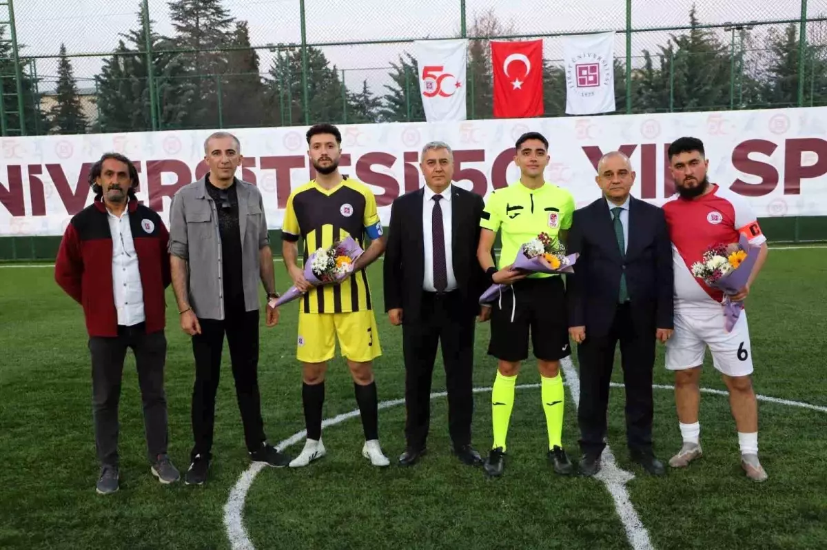 Fırat Üniversitesi 50. Yıl Spor Şenlikleri Futbol Turnuvası ile Başladı