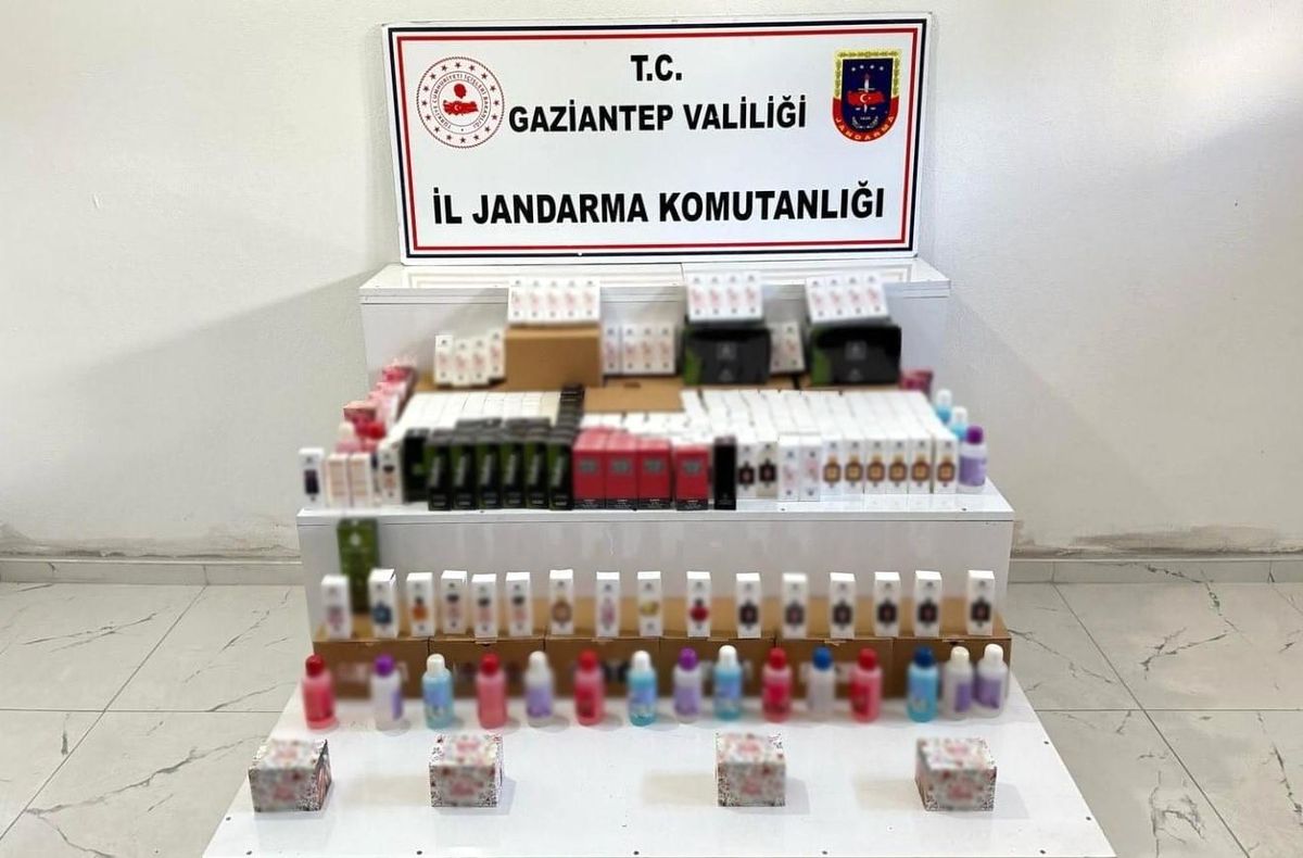 Gaziantep'te 1 milyon TL değerinde kaçak parfüm ele geçirdi