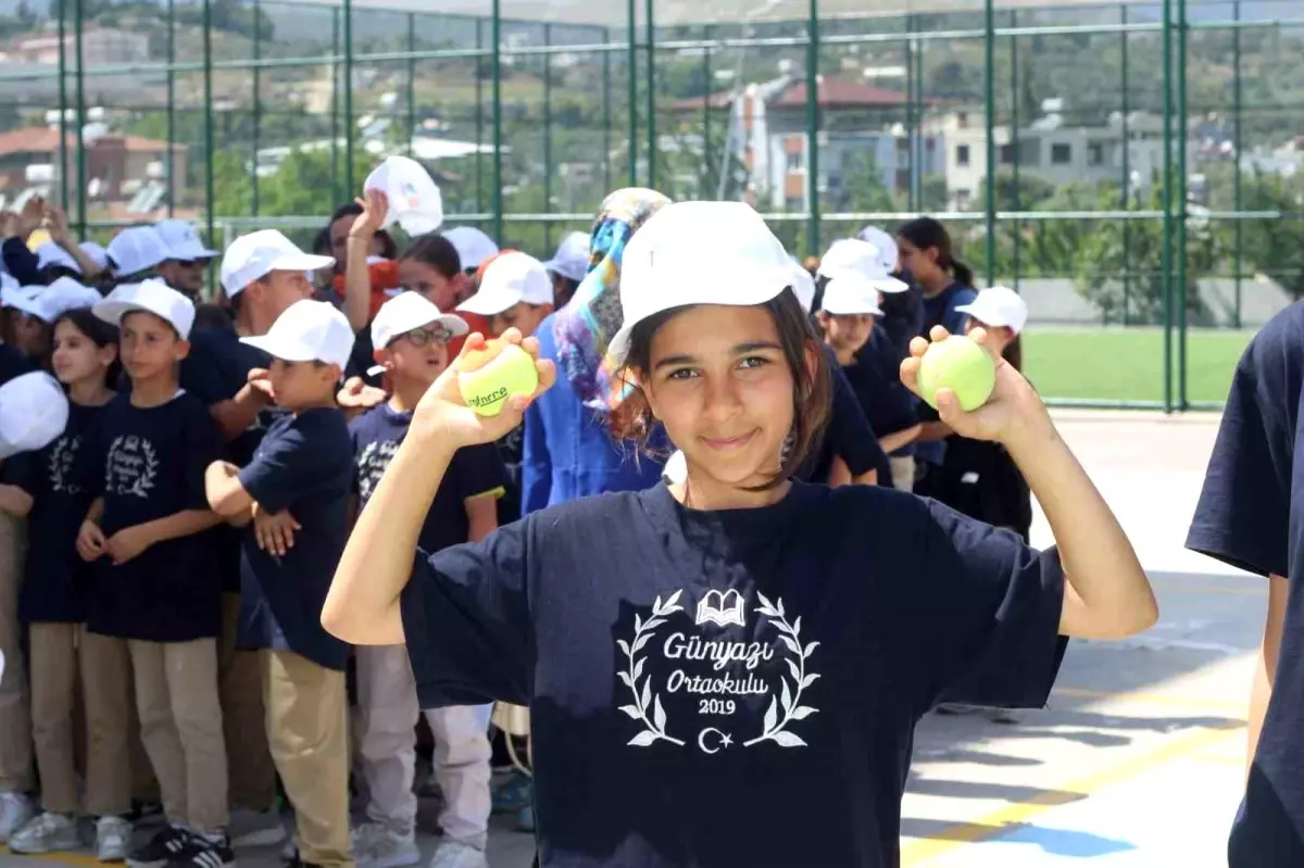 Türkiye'de 'Haydi Tenise' Projesi Başlıyor