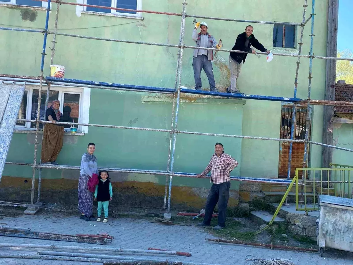 Gemiç Mahallesi'nde Cami Güzelleştirme Çalışmaları