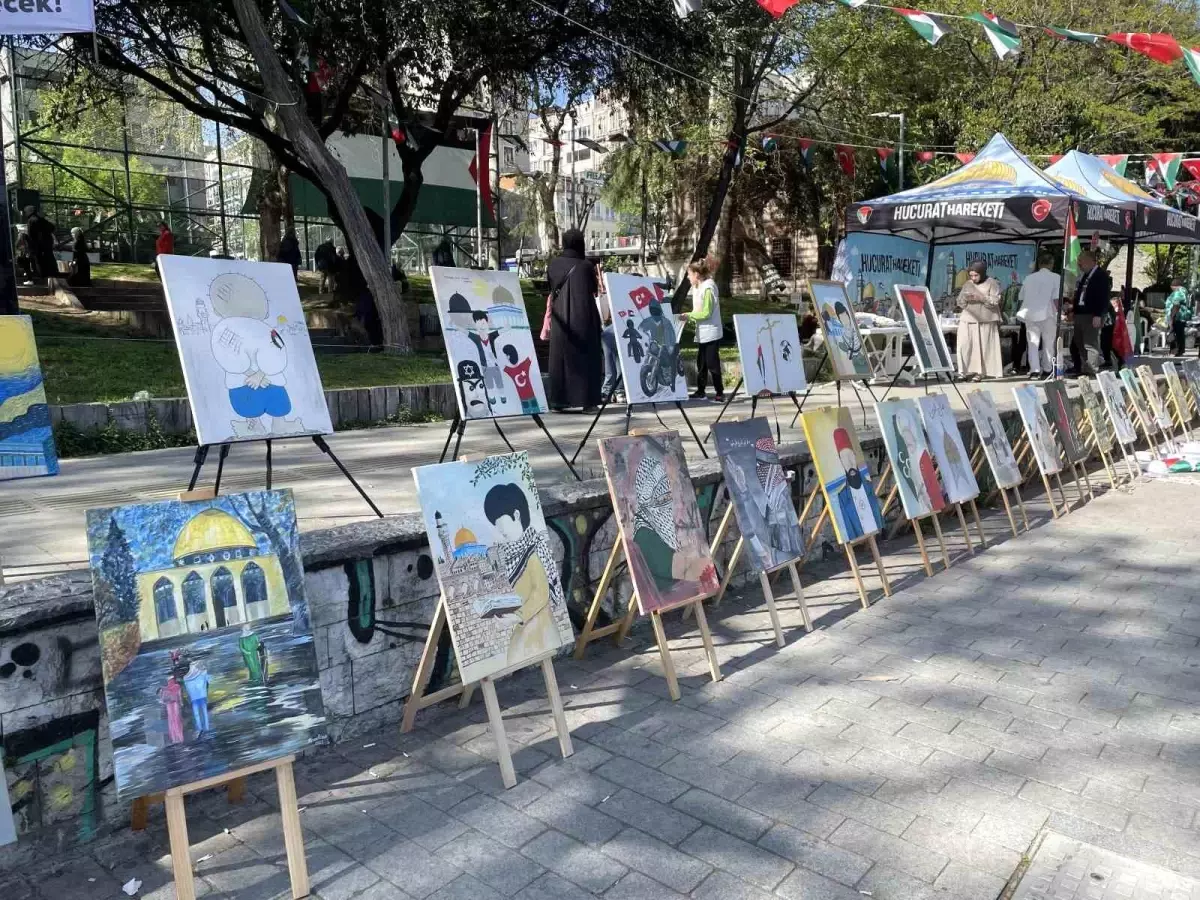 Gazze Katliamına Dikkat Çekmek İçin Tophane'de Etkinlik Düzenlendi