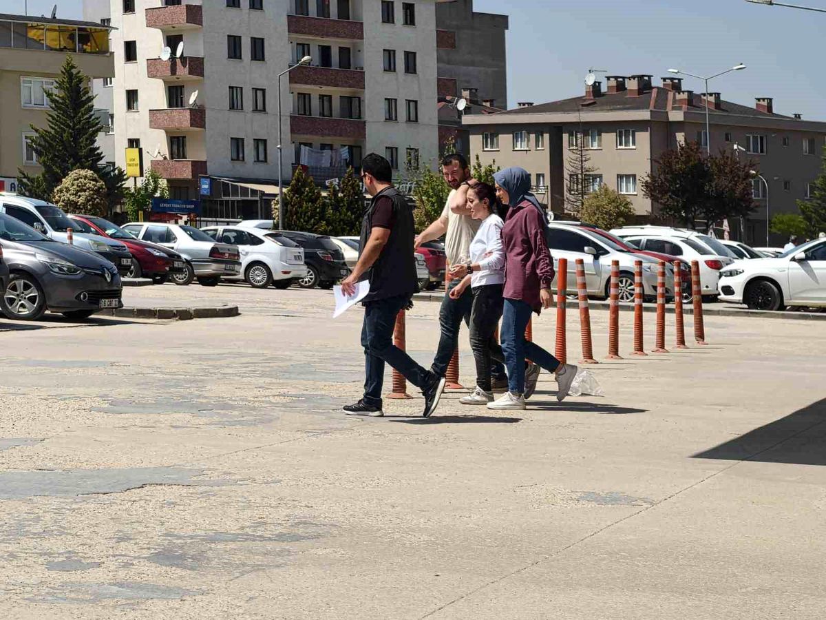 21 Yıl Hapis Cezası Olan Kadın İnegöl'de Yakalandı