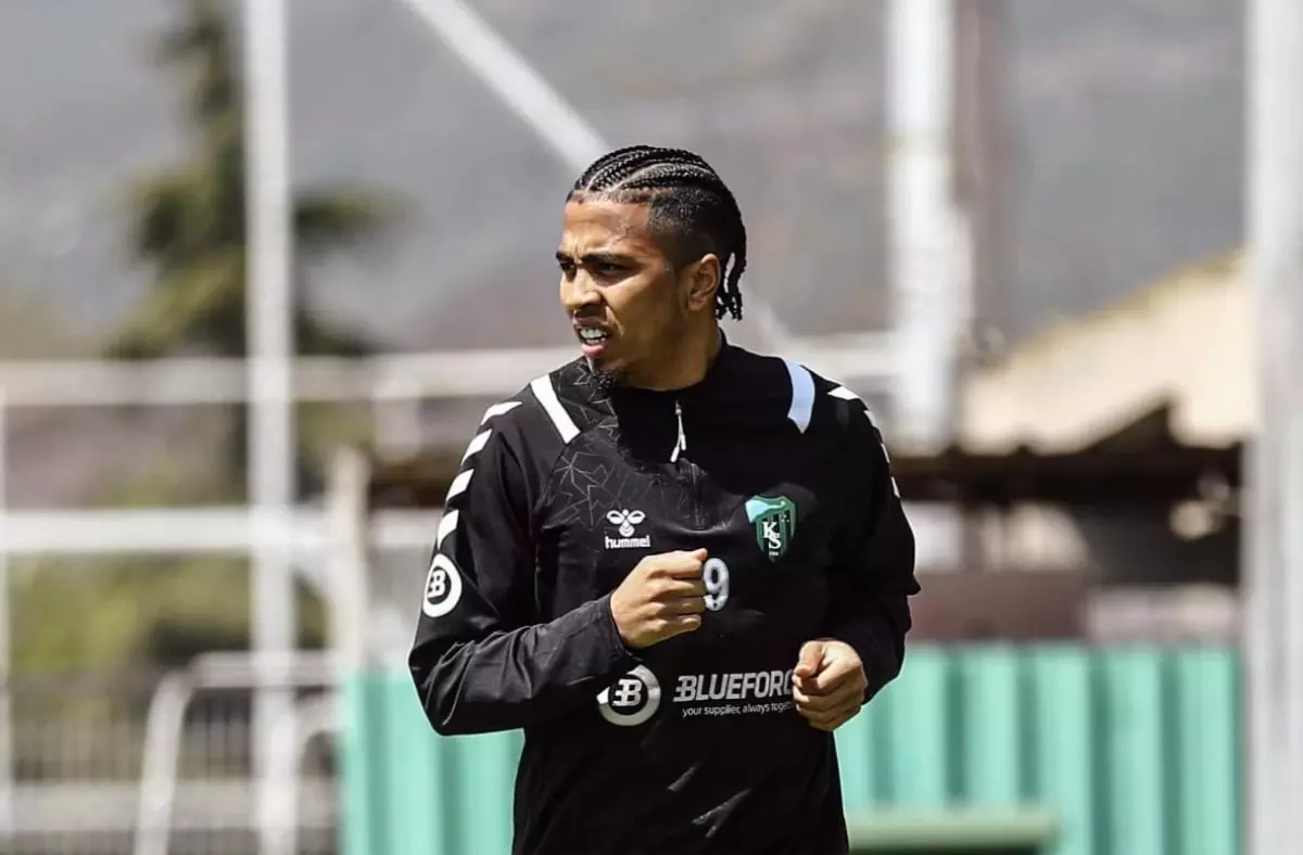 Kocaelispor'da Sözleşme Uzatımları Devam Ediyor