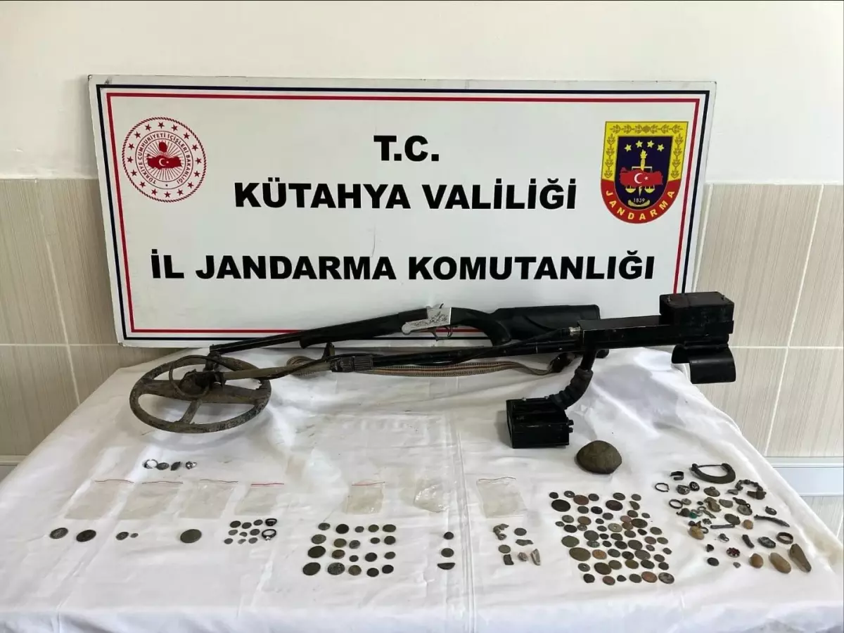 Kütahya'da Tarihi Eser Kaçakçılığı Operasyonu