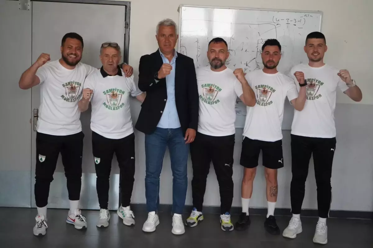 Muğlaspor 18 Yıl Aradan Sonra 2'nci Lig'e Yükseldi