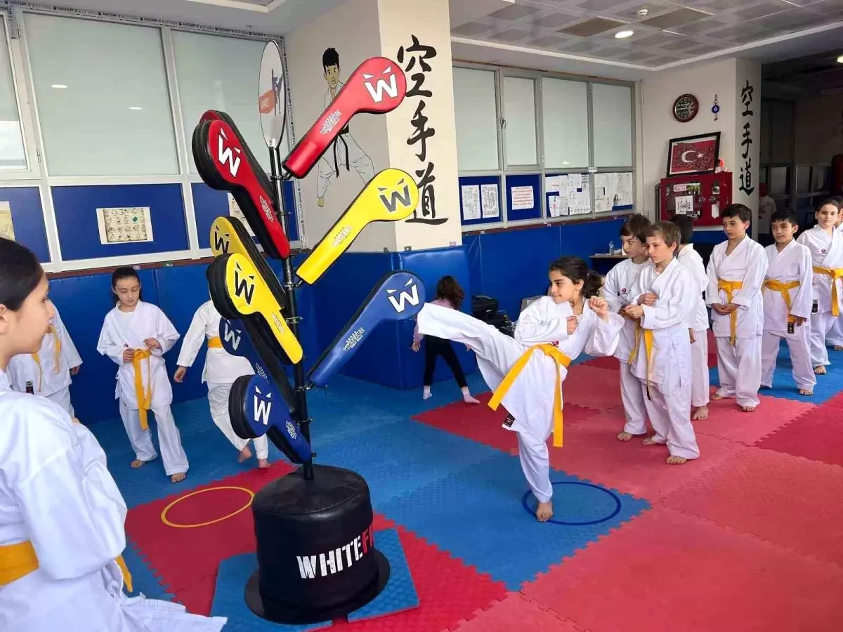 Muş'ta Karate Kursuna Yoğun İlgi