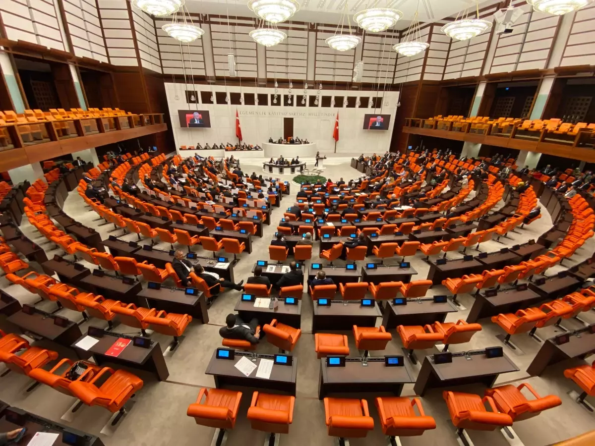 TBMM Genel Kurulu Toplantı Yeter Sayısı Bulamadığı İçin Kapandı