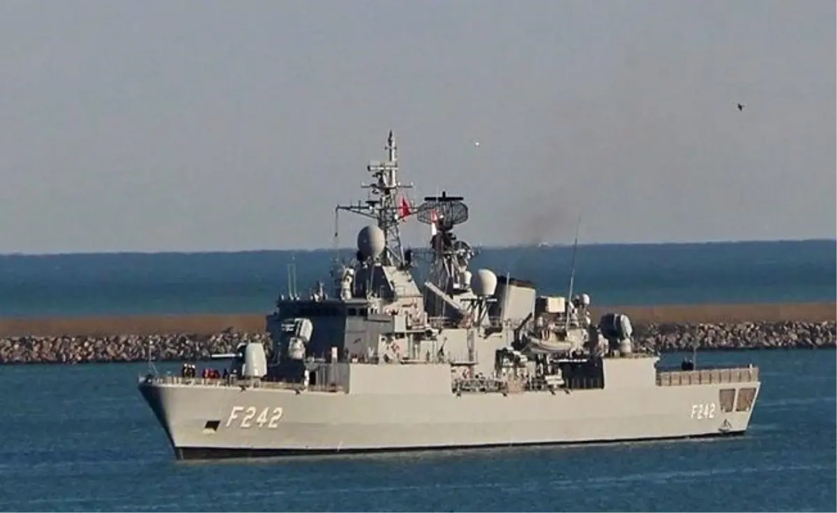 TCG Fatih Fırkateyni ve TCSG-87 Gemisi 23 Nisan'da Samsun'da Ziyarete Açılıyor