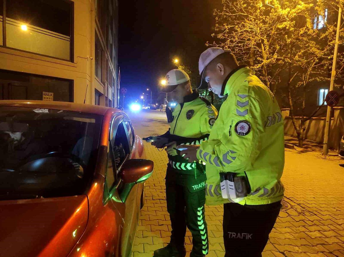 Tekirdağ'da Trafik Denetimleri: 3 Araç Traffikten Men Edildi