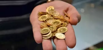 Üç adet çeyrek altın bir asgari ücretle yarışıyor