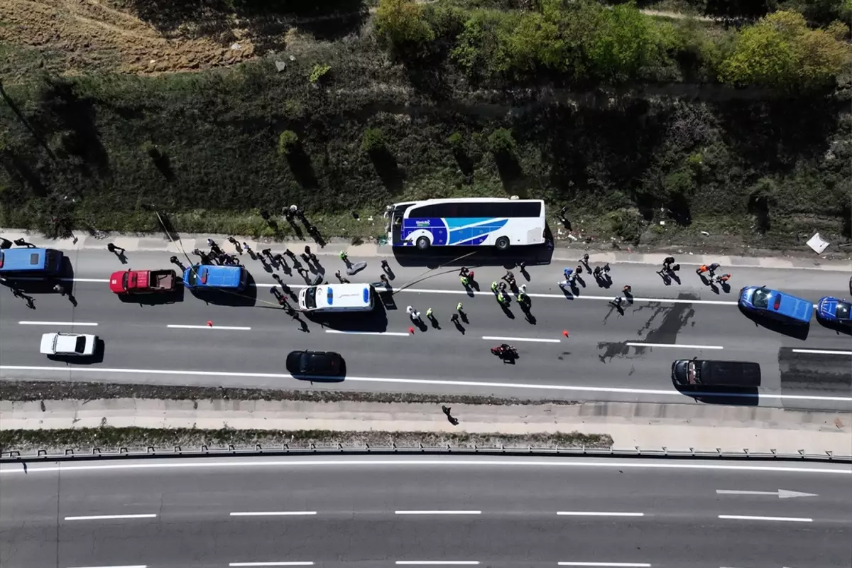 Yolcu otobüsü devrildi: 1 ölü, 5 yaralı