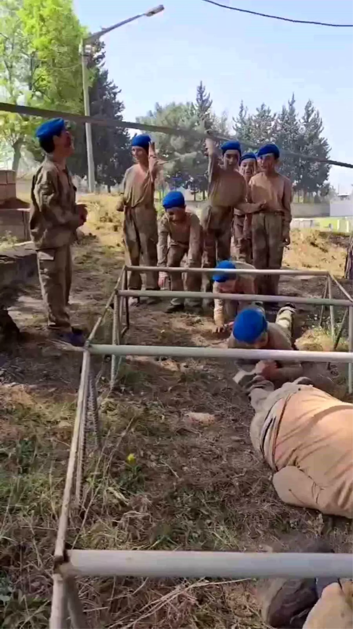 Hatay'da Çocuklar Asker Olup Eğlenceli Bir Gün Geçirdi