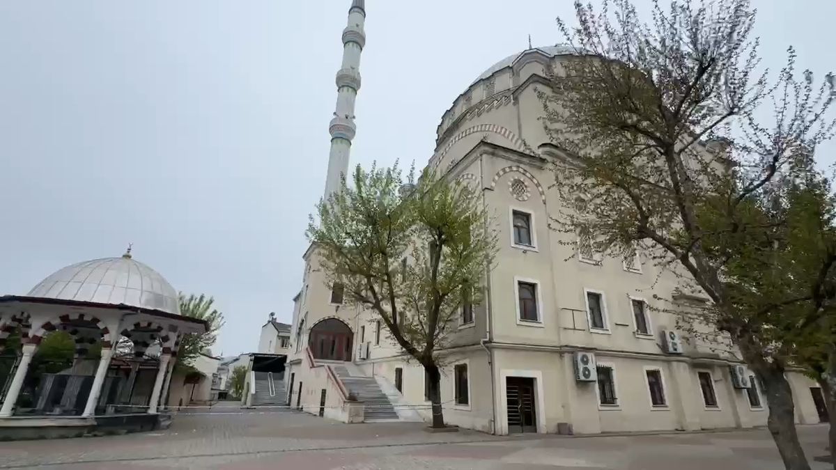 Arnavutköy'de Deprem Sonrası Sıddık Camii Mühürlendi