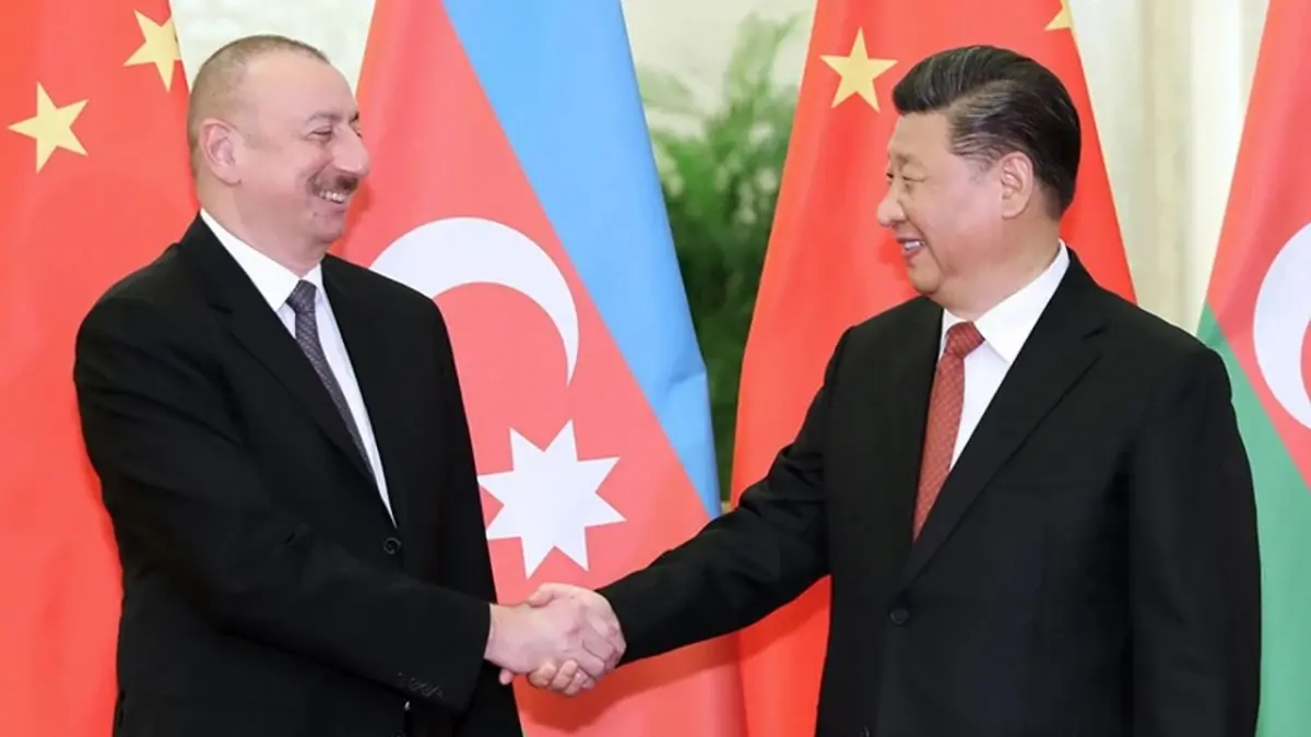 Şi Cinping ve İlham Aliyev Pekin'de Bir Araya Geldi