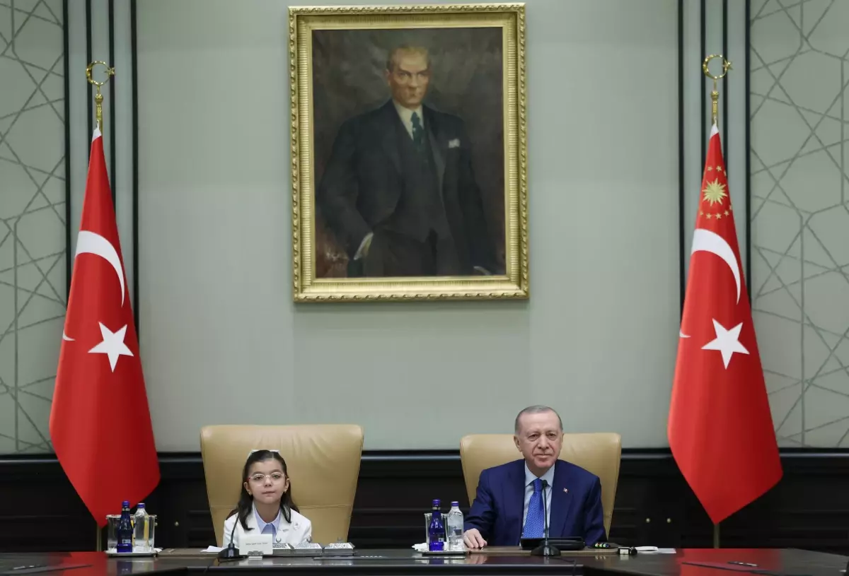 Cumhurbaşkanı Erdoğan, çocukları kabul etti