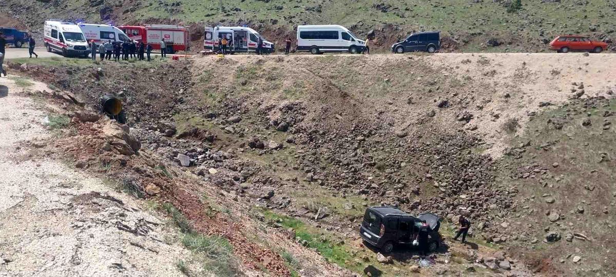 Elazığ'da Trafik Kazası: 1'i Ağır 5 Yaralı