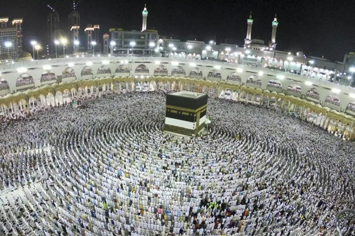 Hac mevsimi öncesi Suudi Arabistan'dan Mekke kararı