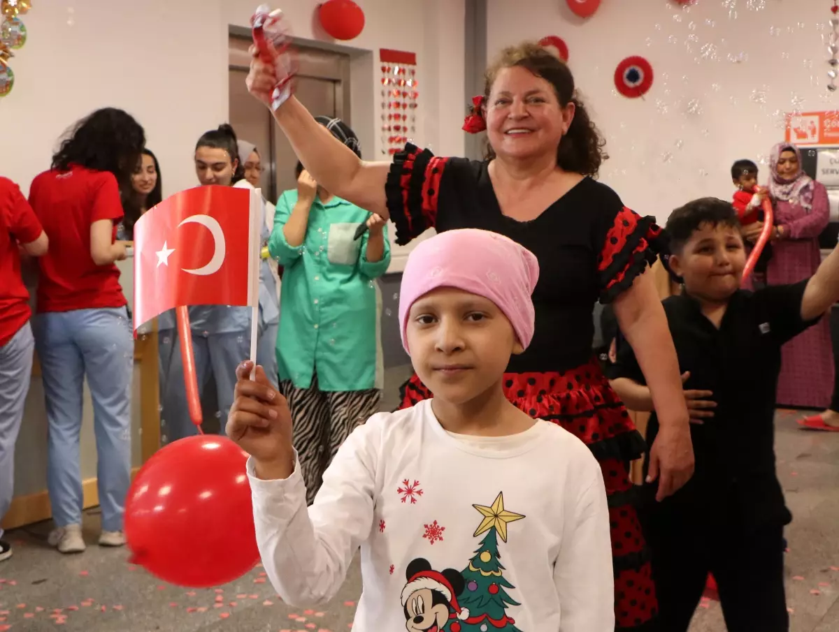 Kanser Hastası Çocuklar, 23 Nisan'ı Coşku ile Kutladı