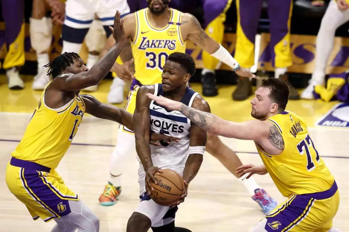 NBA Play-off Maç sonuçları: Lakers, Timberwolves’a karşı galip geldi