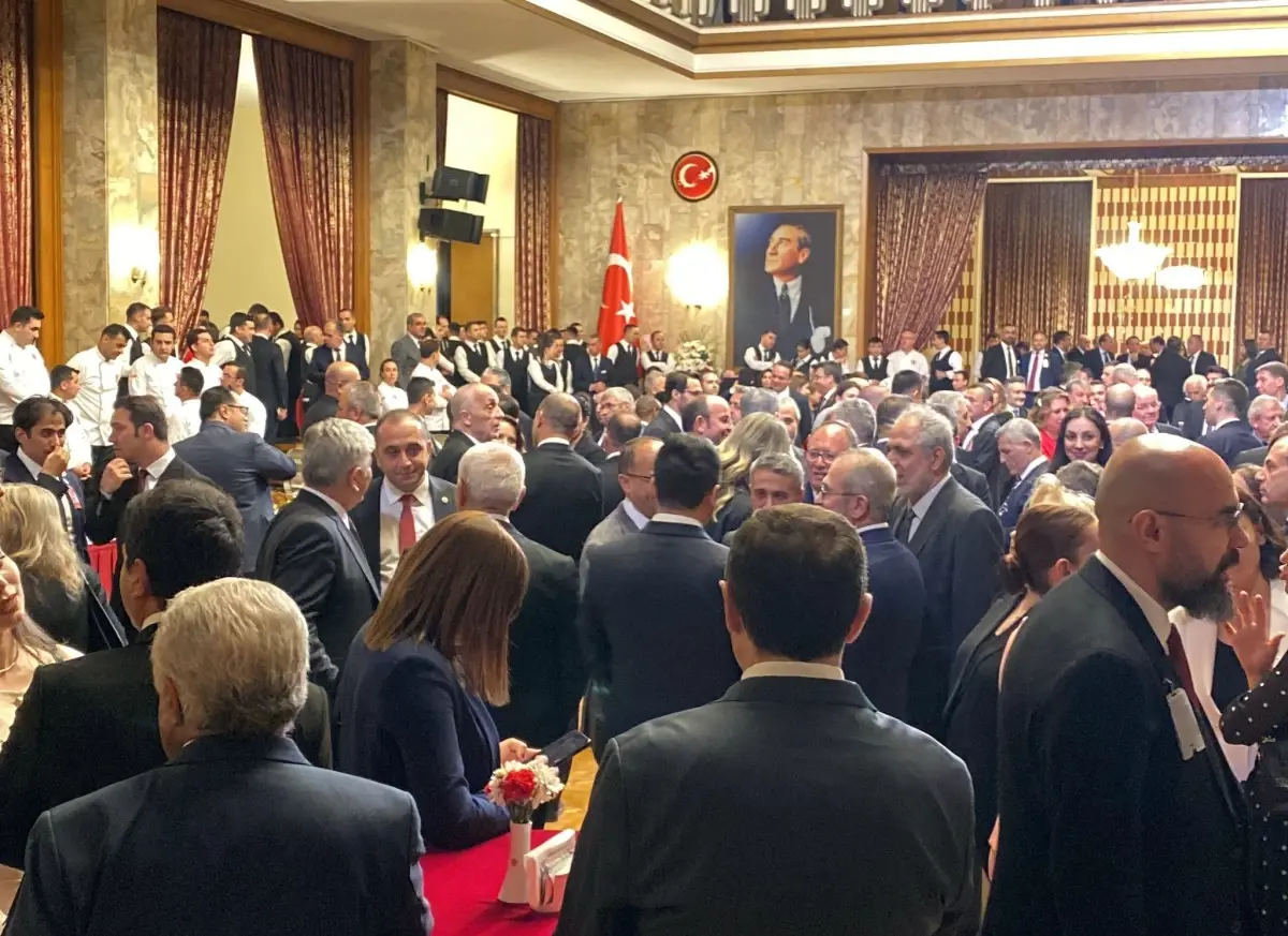 TBMM Başkanı Kurtulmuş, 23 Nisan Resepsiyonuna Ev Sahipliği Yaptı