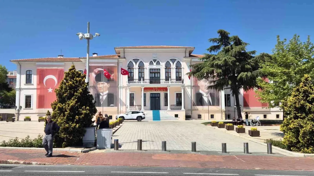 İstanbul Merkezli Depremler Tekirdağ'da Hissedildi