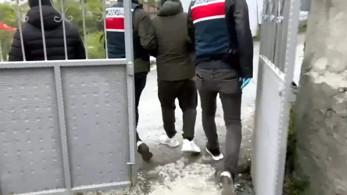 Antalya Merkezli Eş Zamanlı Operasyon: 139 Dolandırıcı Yakalandı