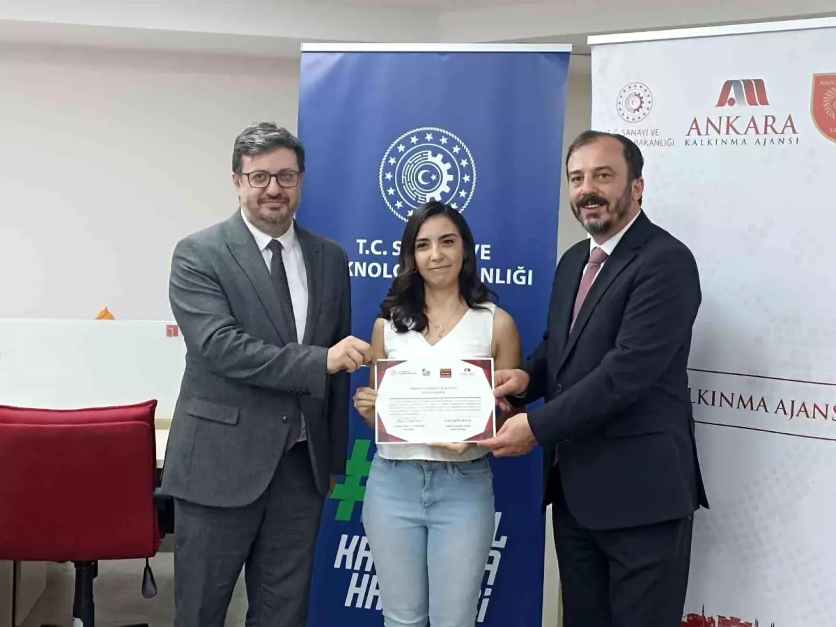 Ankara Kalkınma Ajansı ve Trendyol'un E-Ticaret Projesinde 10 Girişimci Destek Aldı