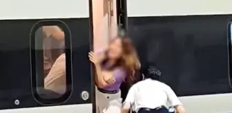 Geç kalan arkadaşlarının yetişmesi için treni durduran kadın tutuklandı