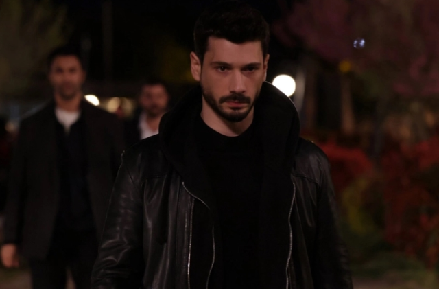 Hudutsuz Sevda 61. bölüm tek parça full HD izle! Hudutsuz Sevda SON BÖLÜM izle!