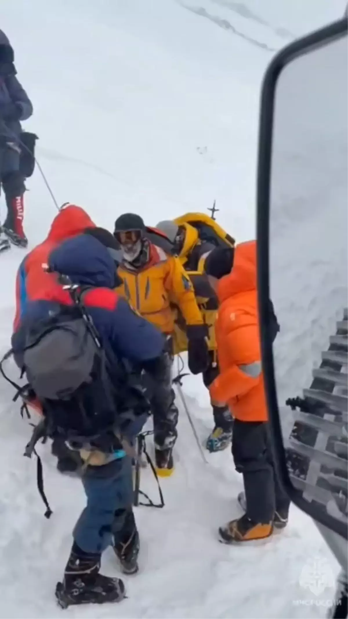 Elbruz Dağı'nda İki Türk Dağcı Hayatını Kaybetti