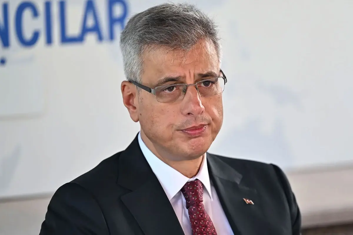 Sağlık Bakanı Memişoğlu'ndan sezaryen doğum açıklaması: Bir ameliyat, doğum şekli değil