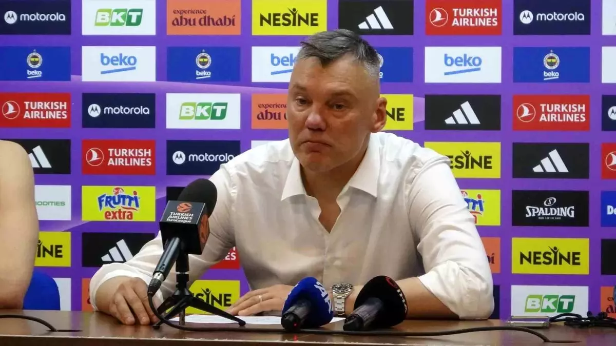 Fenerbahçe Beko, Paris Basketbol'u Mağlup Ederek Seride Durumu 2-0 Yükseltti