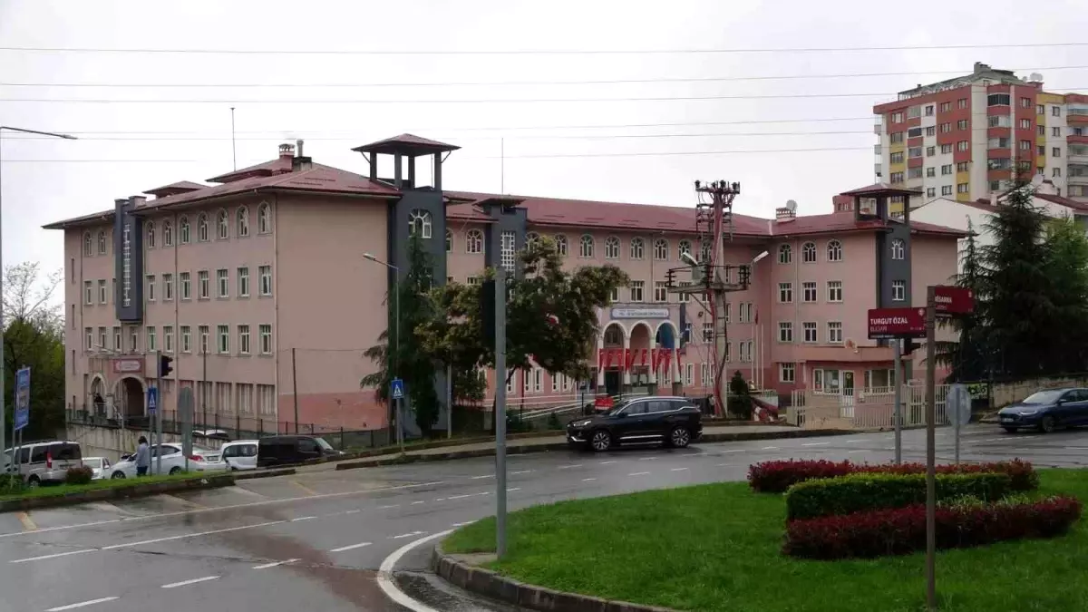 Trabzon'da Öğretmene Veli Tarafından Darp