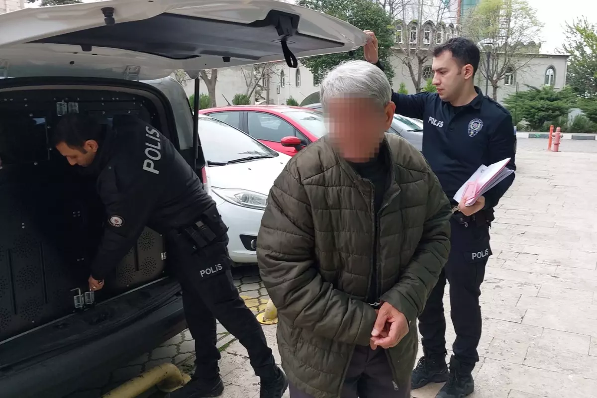 73 yaşındaki adam, parkta oturan üniversite öğrencisi kızı tacizden gözaltına alındı