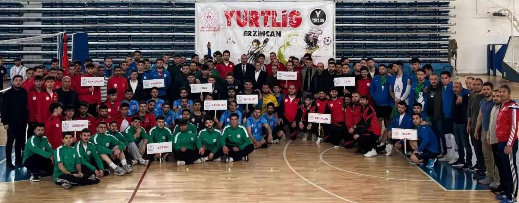 2025 Yurtlig Karadeniz-2 Erkek Voleybol Grup Maçları Erzincan'da Başladı
