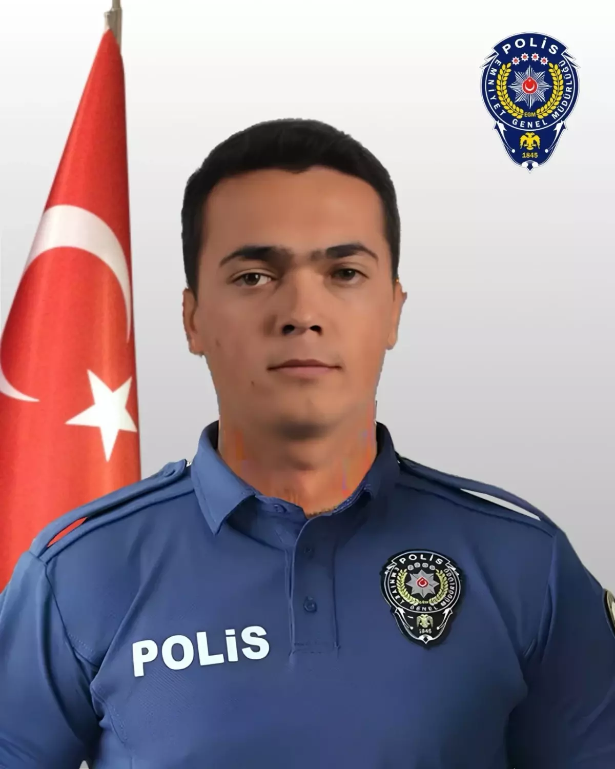 İçişleri Bakanı Yerlikaya'dan Şehit Polis Memuru Zeki Bacak İçin Başsağlığı Mesajı