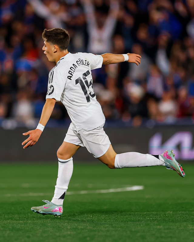 Barcelona-Real Madrid (El Clasico) İspanya Kral Kupası final maçı muhtemel 11'ler! Arda Güler ilk 11'de var mı? Barcelona-Real Madrid (El Clasico) İspanya Kral Kupası final maçı muhtemel 11'ler! Arda Güler ilk 11'de var mı?