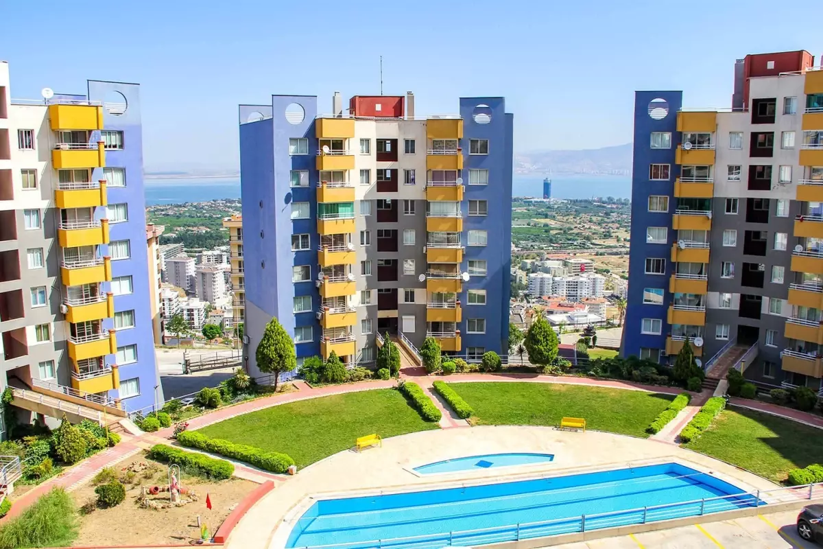 Deprem sonrası fırsatçılarına ceza yağdı