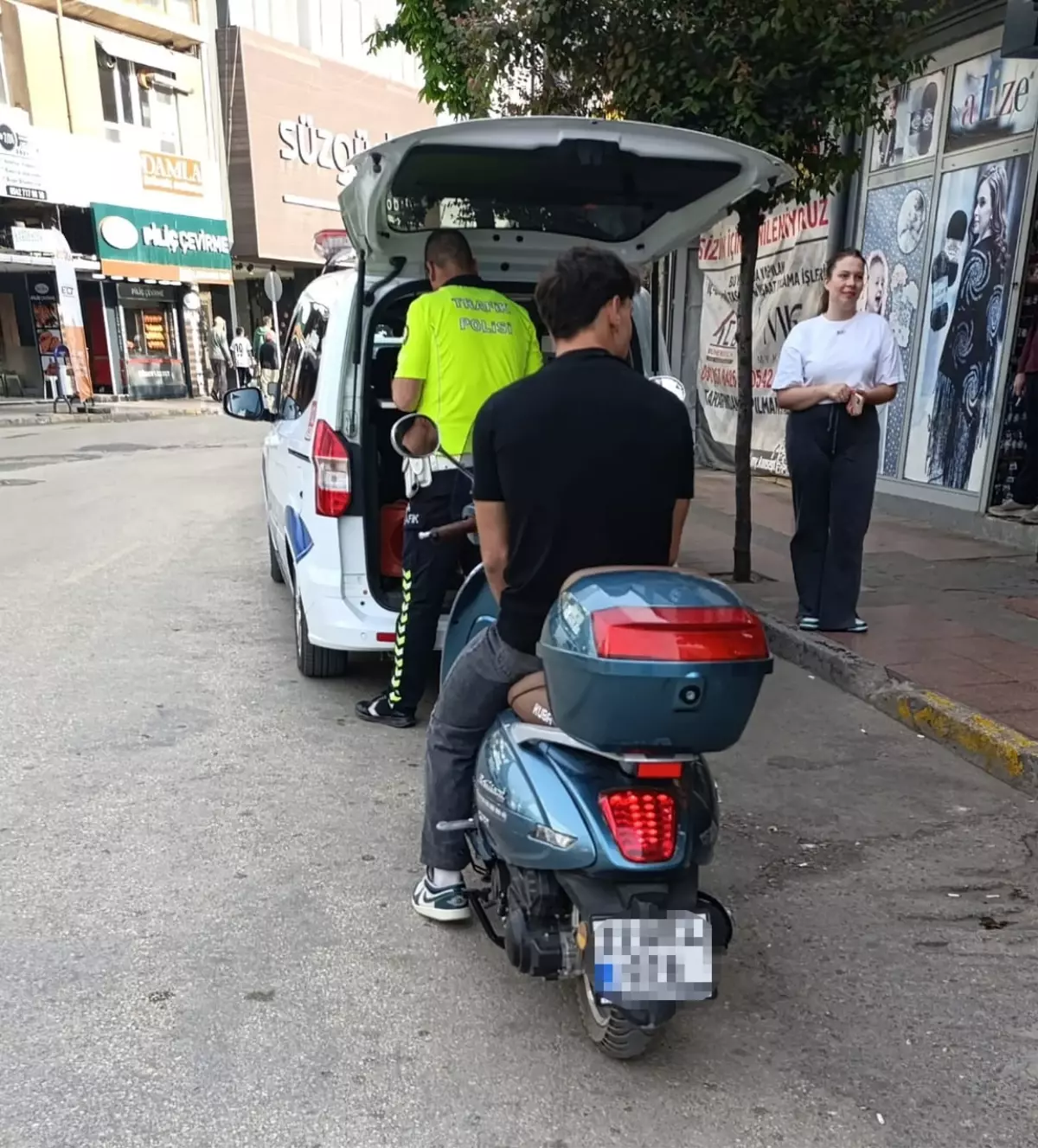 Keşan'da Motosiklet Denetimlerinde 408 Bin Lira Ceza Kesildi