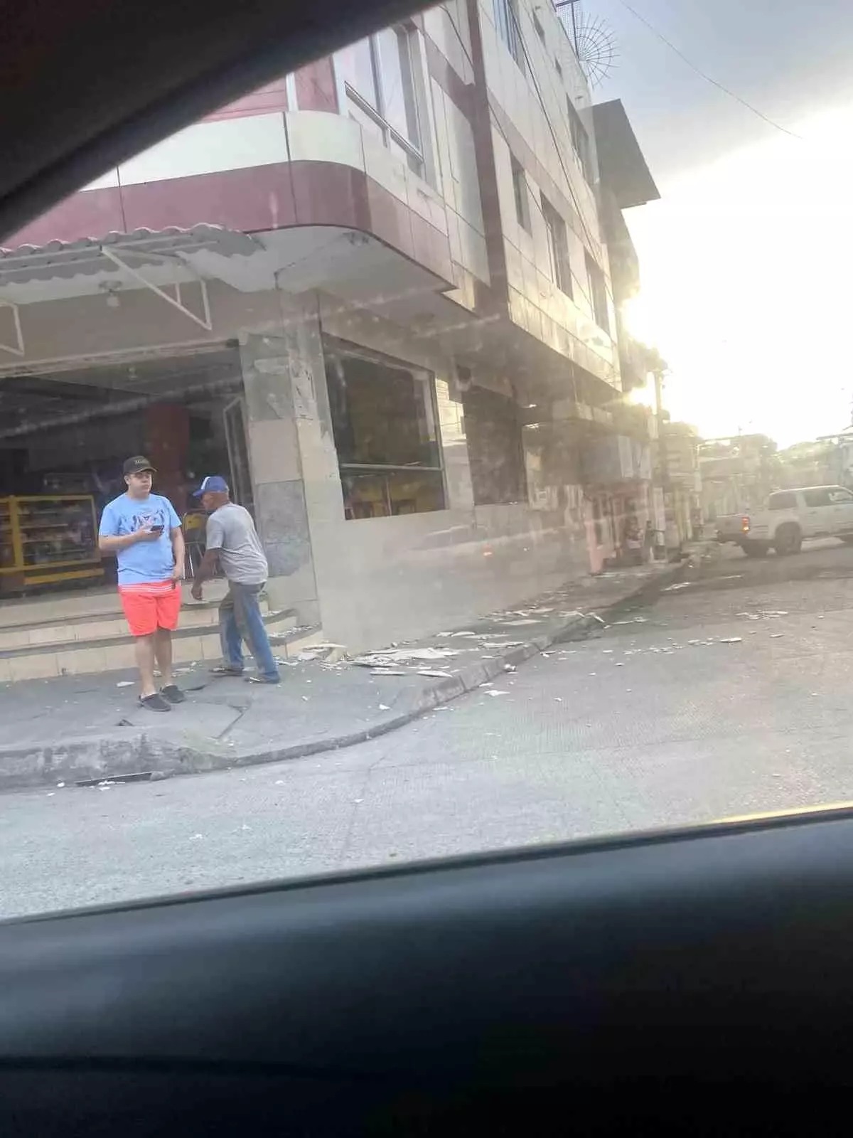 Ekvador'da 6,3 Büyüklüğünde Deprem Meydana Geldi
