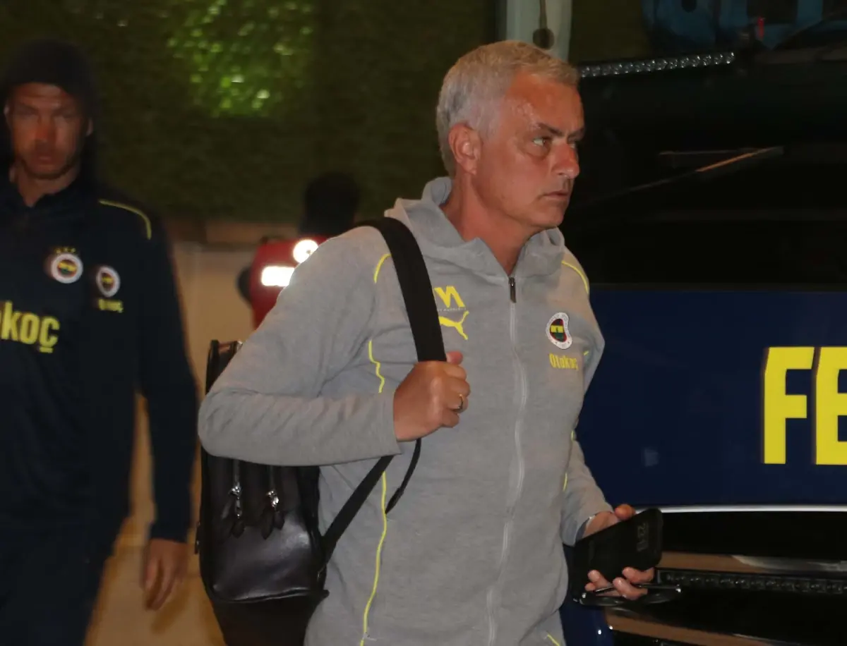 Fenerbahçe Gaziantep'e Geldi, Taraftarlardan Protesto